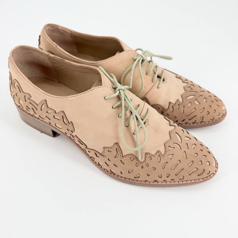 Pour La Victoire Laser Cut tan Leather Oxford Shoes Nude Women's 7.5 Rare